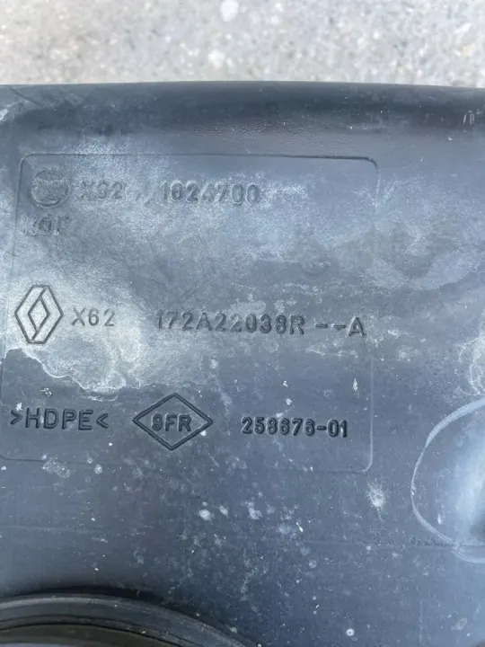 AdBlue-säiliö Renault OE OEM 172A22038R - Käytetty image 3