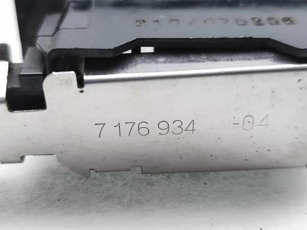 Luz de matrícula BMW X5 OEM 7176934 - Usado image 7