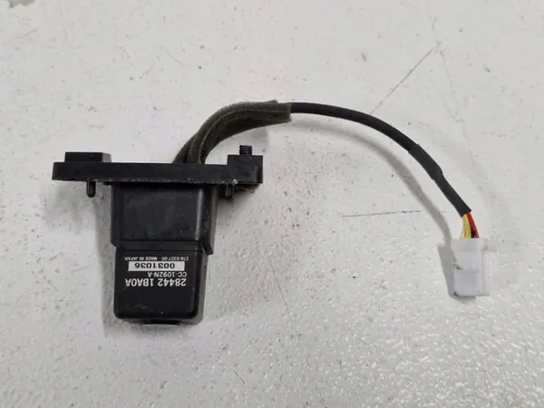 OEM 284421BA0A peräkamera Infiniti FX II:lle image 4