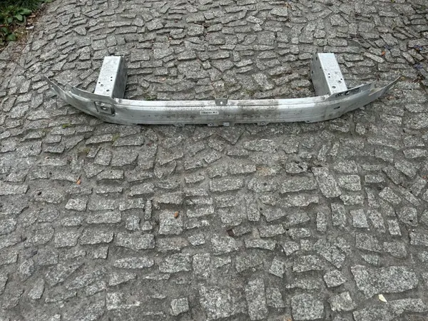 BMW DHA1954 Frontstoßstangen-Träger - Gebraucht OEM image 2