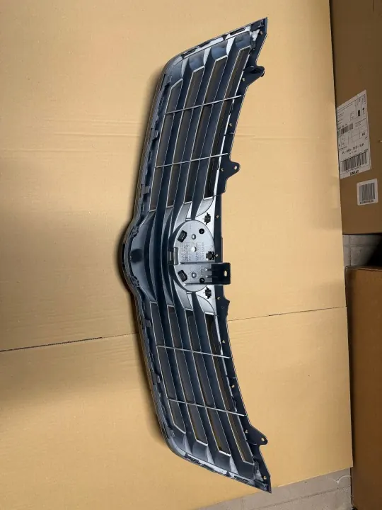 Toyota Avensis T27 Grille OEM 080302 (2009-2012) image 5