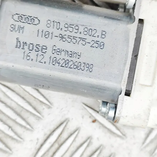 Elevador de Janela Audi A5 OE 8T0 837 462C image 8