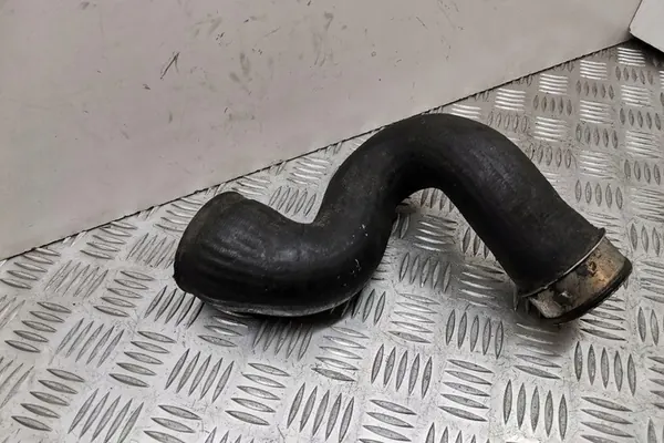 Tubo intercooler VW PASSAT B7 ALLTRACK 1.9L Diesel image 2