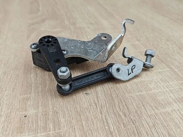 Sensor de nível do farol dianteiro esquerdo BMW G30 6895466 6870965 image 3