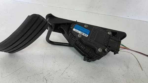 Gaspedaal Potentiometer Renault Espace IV 2.0 DCI OEM image 3