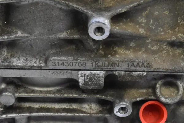 Motorblock Nedre Del OEM B4204T38 för Volvo V40 2.0 T2 image 7