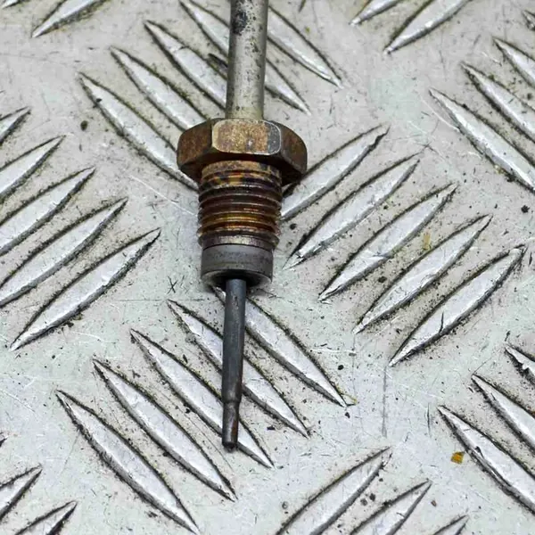 Temperatursensor AUDI A3 SPORTBACK 2.0L Diesel 04L906088AD image 3