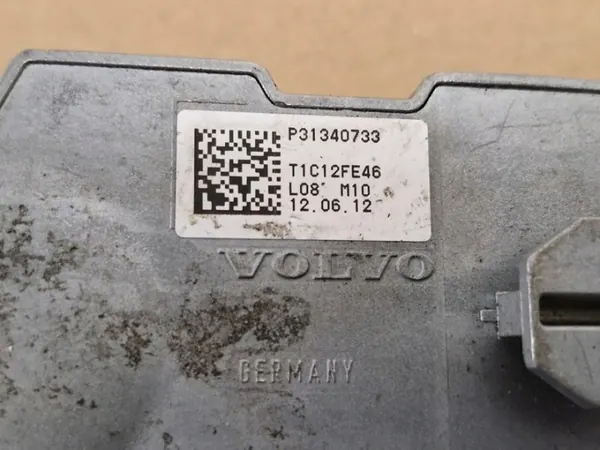 Verrou de direction Volvo V50 OEM 31340733 - Occasion image 8