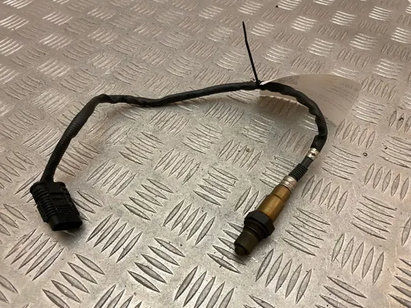 Sonda Lambda OEM 8631047 para BMW Serie 4 F36 image 2