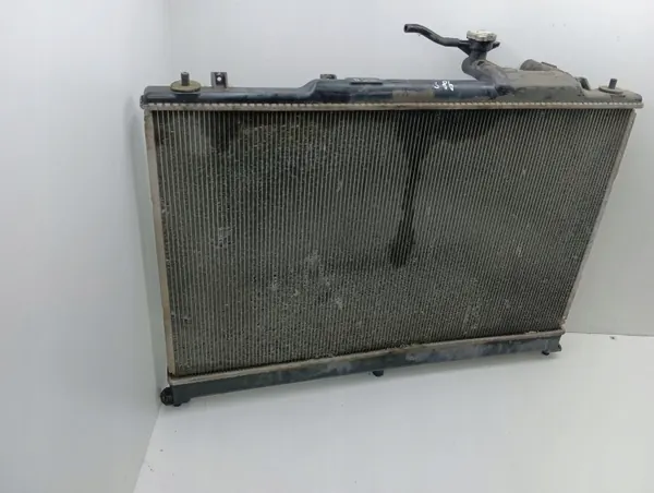 Radiateur d'eau Mazda CX-7 2011 OEM AMD104684 image 3