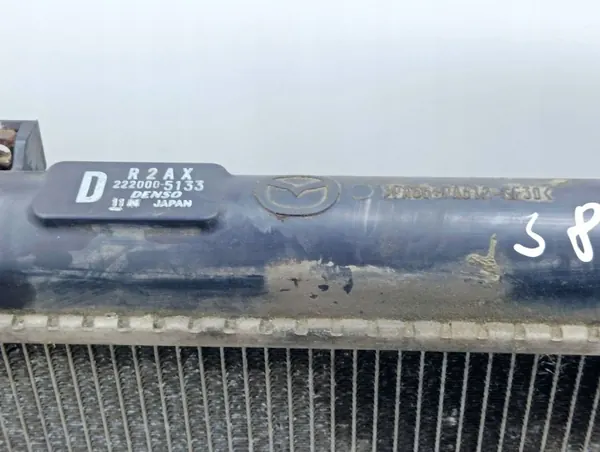 Radiateur d'eau Mazda CX-7 2011 OEM AMD104684 image 6