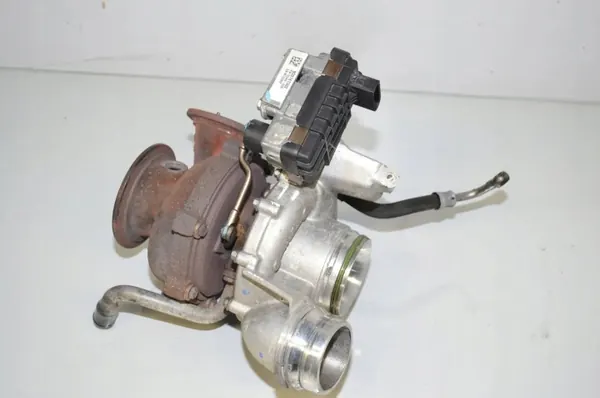 Turboahtim OEM 11658507662 BMW 5-sarja 3.0L image 2