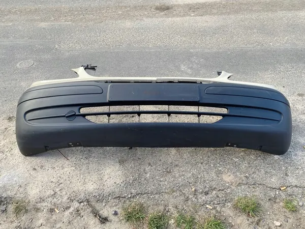 MERCEDES 639 VITO Front Bumper Trim image 3