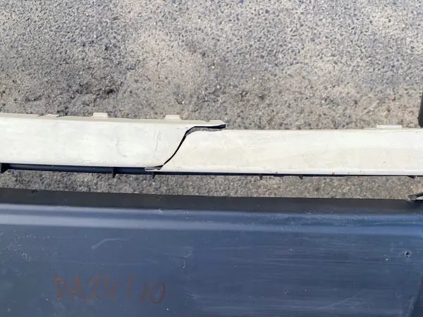 MERCEDES 639 VITO Front Bumper Trim image 6