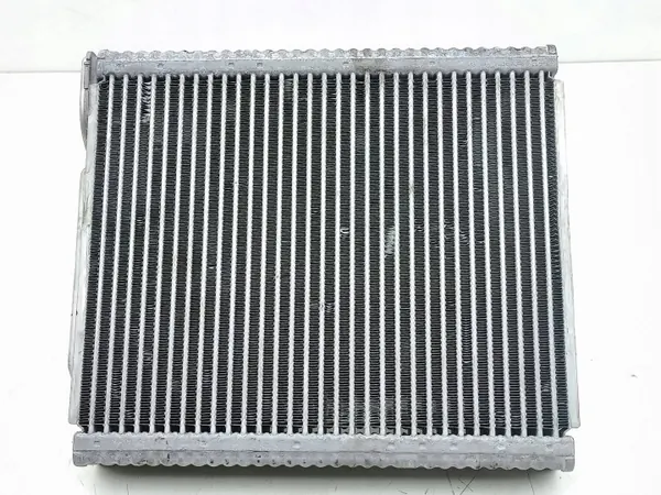 Evaporador ar condicionado Mercedes-Benz A W177 2019 OEM AMD219950 image 4