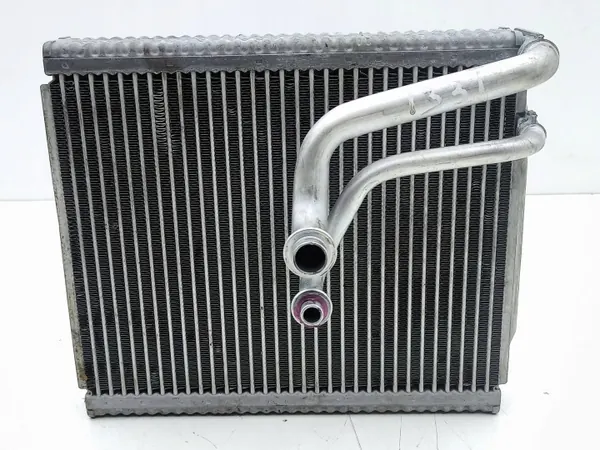Evaporador ar condicionado Mercedes-Benz A W177 2019 OEM AMD219950 image 5