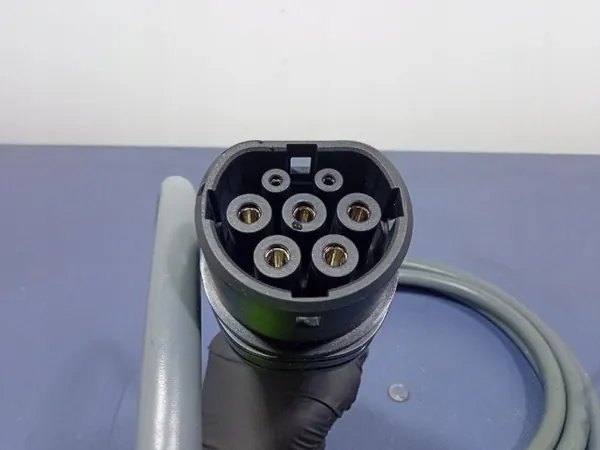 Câble de charge BMW OE 7827900 pour iX2 U10 eDrive20 image 4