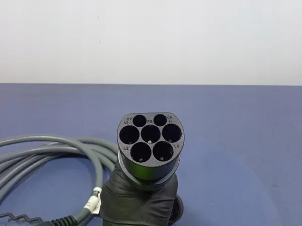 Câble de charge BMW OE 7827900 pour iX2 U10 eDrive20 image 5