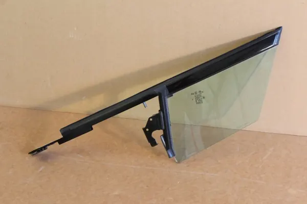 Mercedes EQS Etu Oikea OviLasi OEM A2977203200 image 2