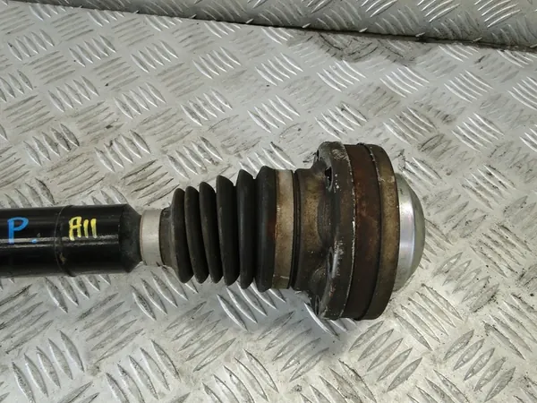 Höger framaxel 2.0 TSI Skoda Superb III image 3