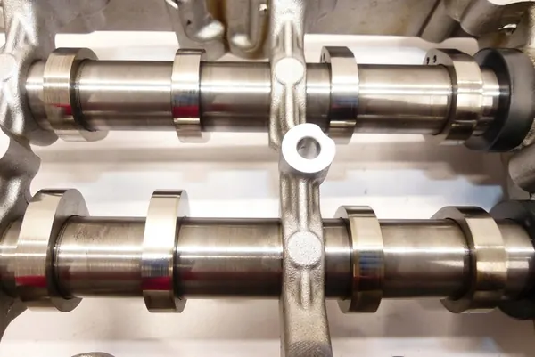 VW TRANSPORTER T6 CRAFTER 2.0 TDI Eixo de comando + Base image 9