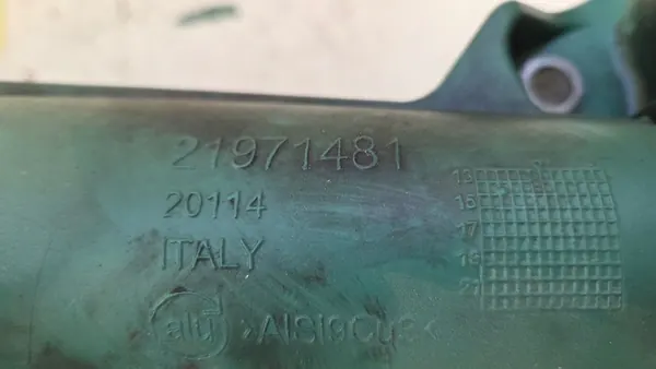 Carcaça do termostato Conector do motor D13K Volvo FH4 FH5 image 3