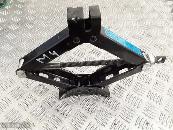 Kit ferramentas roda sobresselente Kia OEM 20151201 - Usado image 2