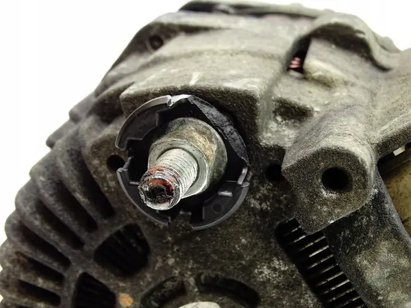 Alternaattori Mitsubishi 12V 95A image 3