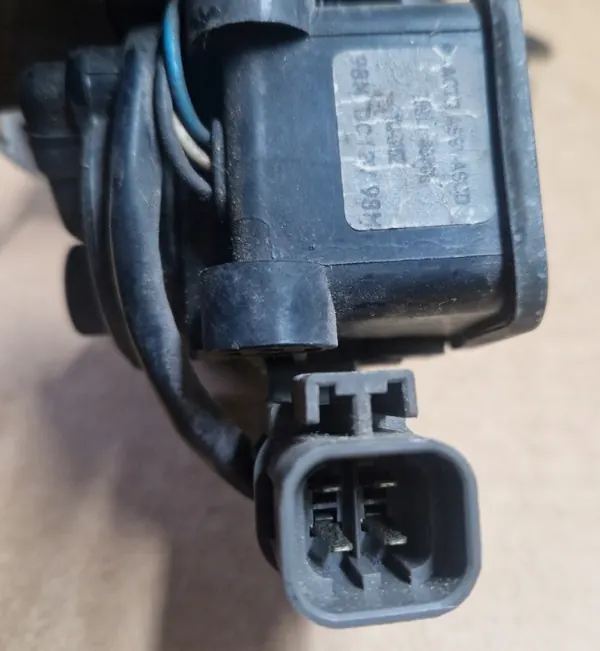 OEM 18910 Vakionopeudensäädin Nissan 300ZX:lle image 6