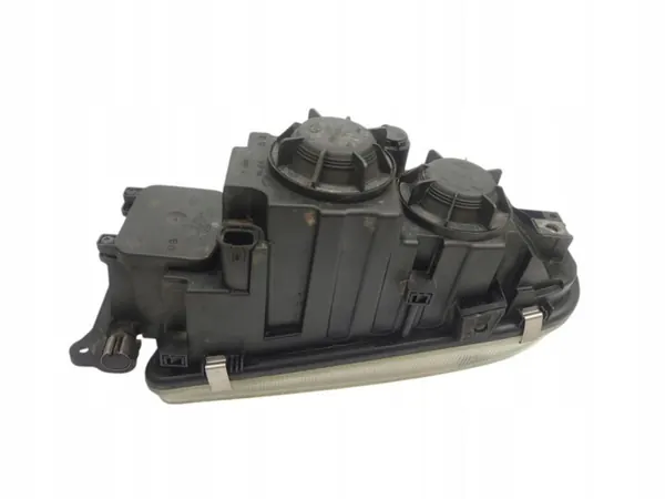 Phare halogène droit MAN OEM 6410200000 TGX I image 4