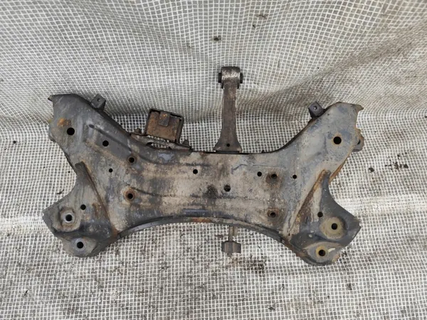 Sous-cadre avant Hyundai IX35 OEM - État utilisé image 2