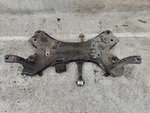 Sous-cadre avant Hyundai IX35 OEM - État utilisé image 4