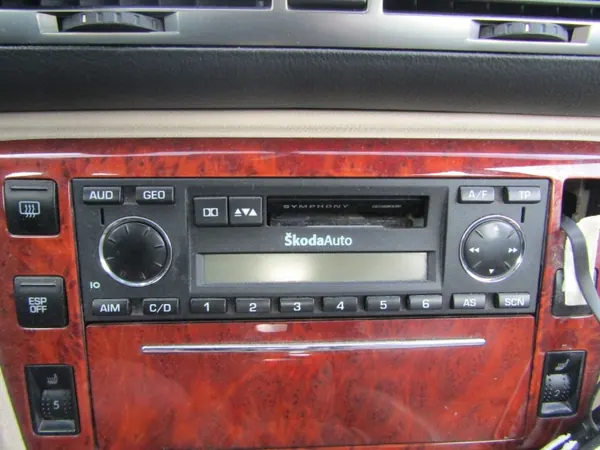 Rádio SKODA SUPERB I OEM AK-6-91029 Usado image 2