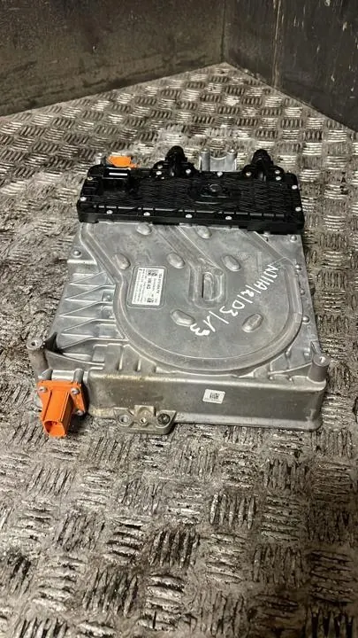 Begagnad Högspänningsladdare OEM 1EA915684FE för VW ID4/ID5 image 3