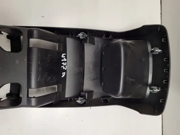 Mercedes-Benz A W177 middenconsole bekleding OEM 0517710005 image 4