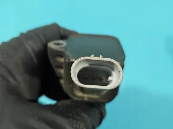 Bobina de ignição Alfa Romeo Giulietta 1.4 T Bosch OEM 0221504036 image 3