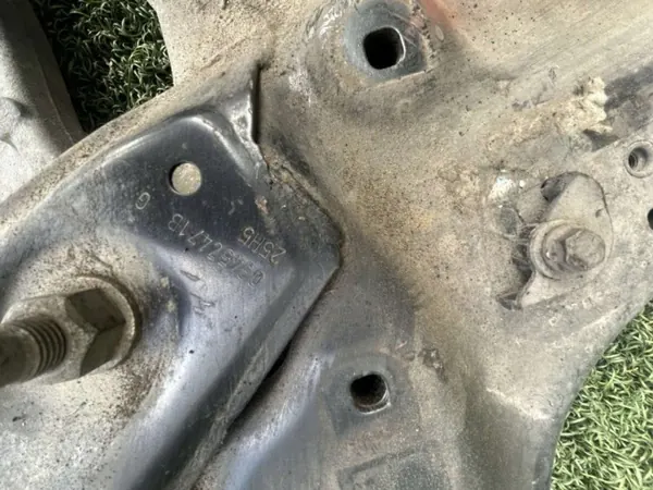 Etujarrupalat OEM 93197586 Renault Master III:lle image 9