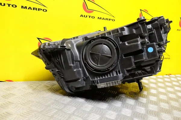 AUDI Q3 2018 Faro LED derecho USA OEM image 7