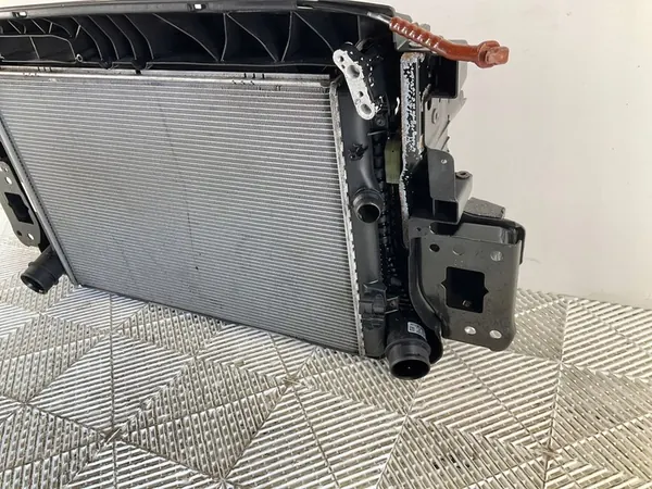 2009 Volkswagen Tiguan Stoßstange vorne 5N0805588D image 7