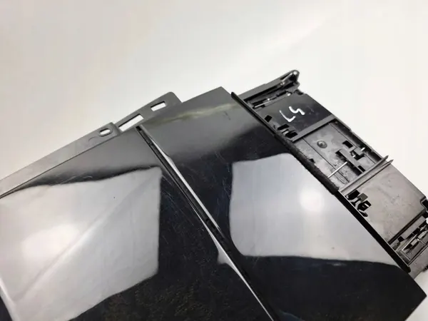 Aschenbecher Mercedes-Benz OEM A2126809950 - Gebraucht image 7