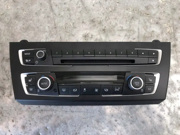 Panel Radio AC BMW F20 OEM 9207197 - Usado image 2