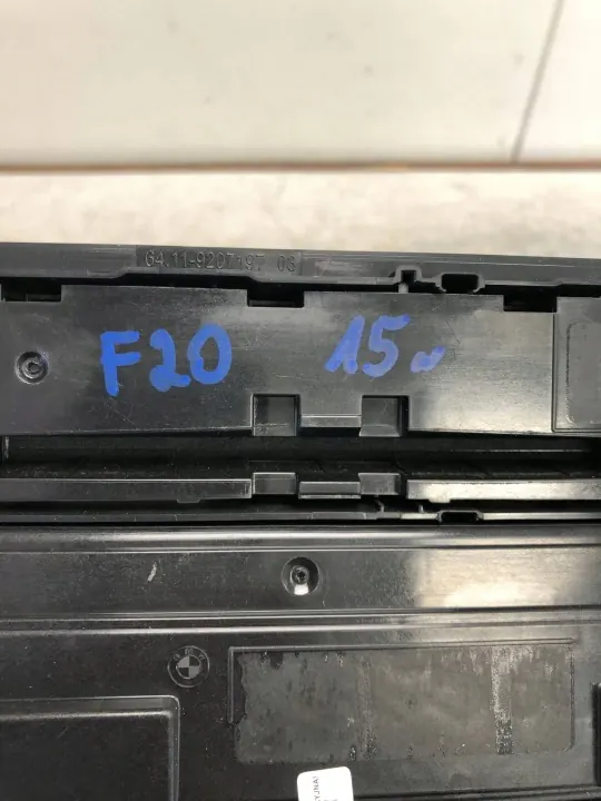 Panel Radio AC BMW F20 OEM 9207197 - Usado image 9
