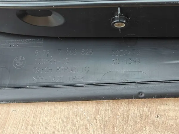 Etuoikea lokasuojus BMW G26 G22 OEM 7486826 image 4