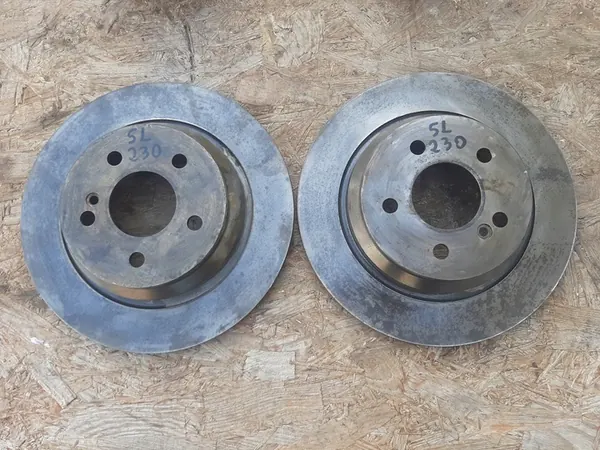 Remschijf en klauwset MERCEDES SL W230 R230 image 2