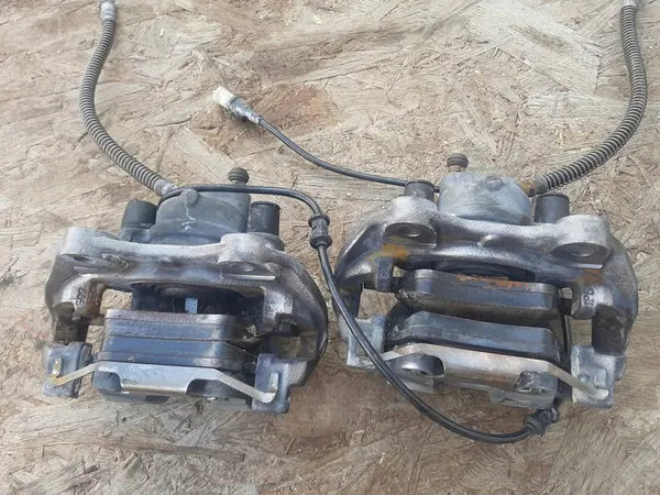 Remschijf en klauwset MERCEDES SL W230 R230 image 8