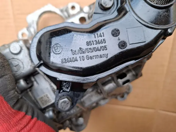 Bomba de óleo usada OEM 851375608 para BMW 2.0D B47 image 4