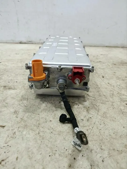 Onduleur avec convertisseur Jeep OE OEM 05185088AT image 5