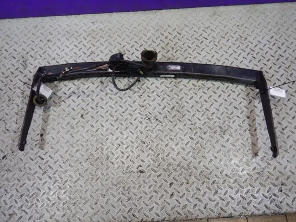 VW Passat B6 Anhängerkupplung OEM 3C0803880B - Gebraucht image 2