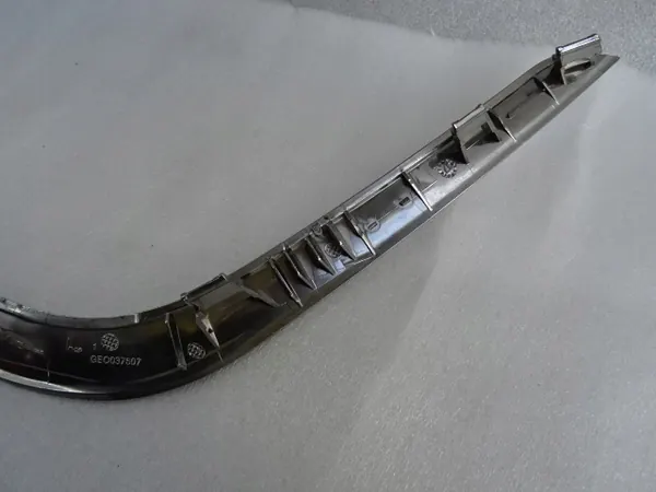 OEM MOU021954 Moldura Cromo Izquierda Peugeot 3008 II image 8