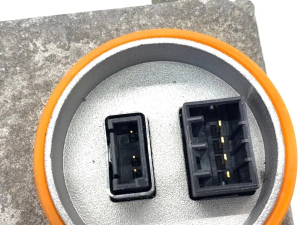 Xenon-virtalähde OEM 8K0941597B VW Passat B7 2010-15 image 3